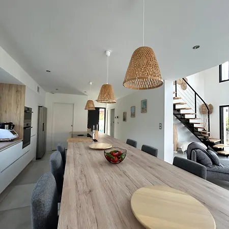 Vila Grain De Sable Proche Plage, Golf Avec Piscine